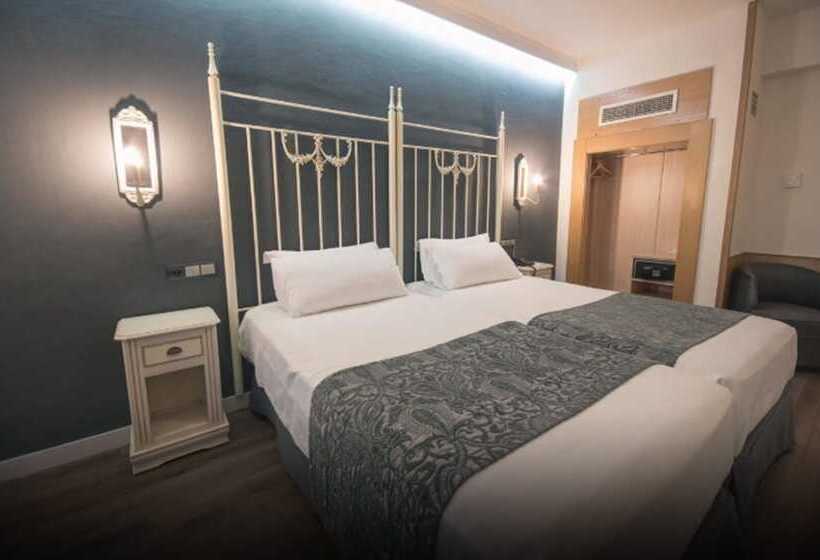 اتاق استاندارد با بالکن, Los Angeles Hotel & Spa