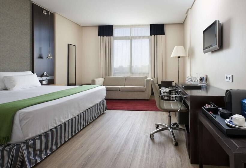 高级大房间, NH Avenida Jerez