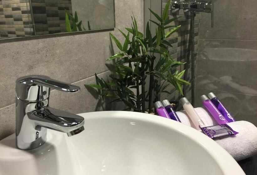 スーペリアールーム, Noia