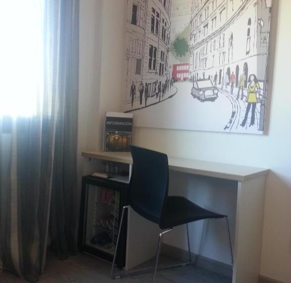 スタンダードルーム, Noia