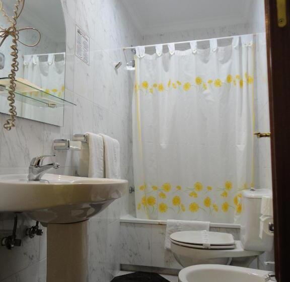 エコノミールーム, Oasis