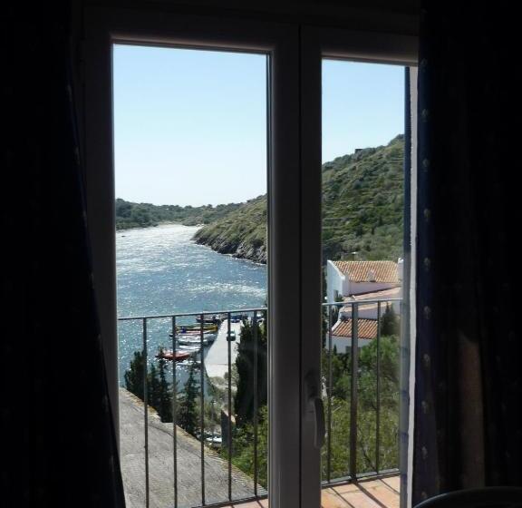 חדר סופריור נוף לים, Port Lligat