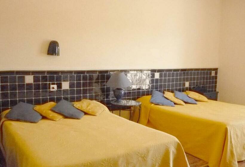 חדר סטנדרט צדדי נוף לים, Port Lligat