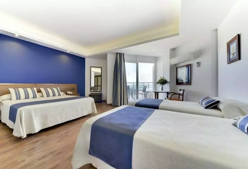 اتاق استاندارد چهار تخته با چشم‌انداز دریا, Puertobahia & Spa