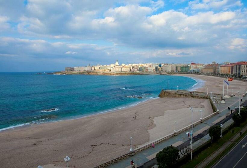 اتاق استاندارد با چشمانداز دریا, Riazor