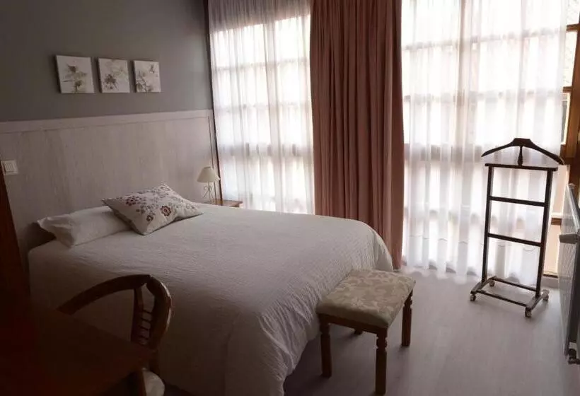 اتاق استاندارد یک نفره, Rural En Escalante Las Solanas
