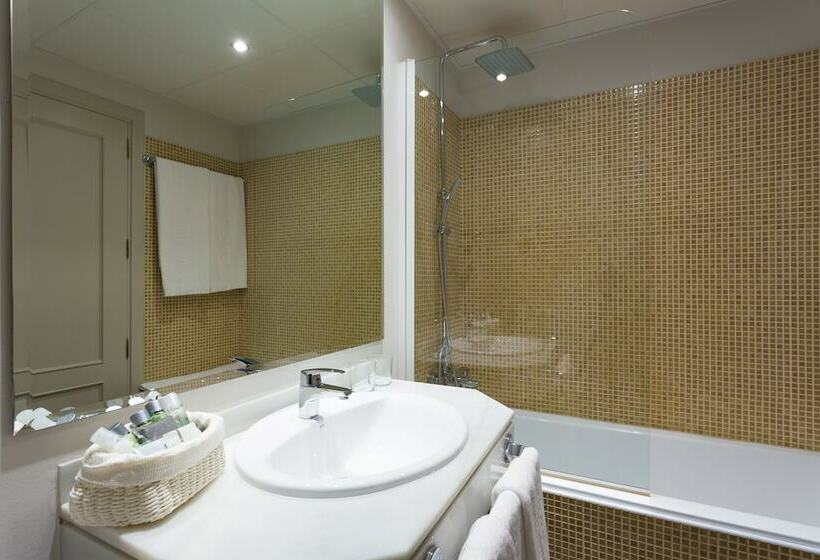 اتاق استاندارد یک نفره, DWO Urban Granada