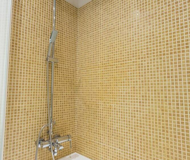 اتاق استاندارد یک نفره, DWO Urban Granada