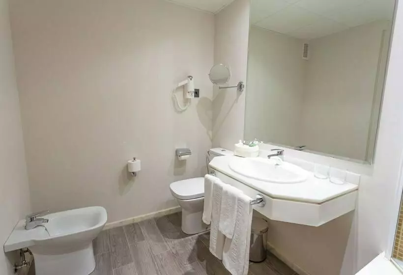 اتاق استاندارد یک نفره, DWO Urban Granada