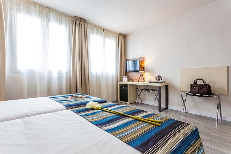 اتاق سوپریور, DWO Urban Granada