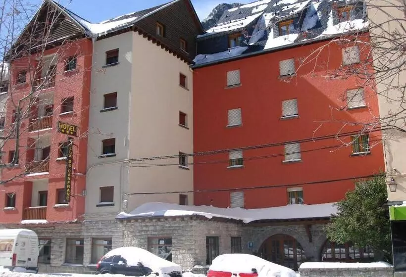 Standard Neljän Hengen Huone, Villa De Canfranc