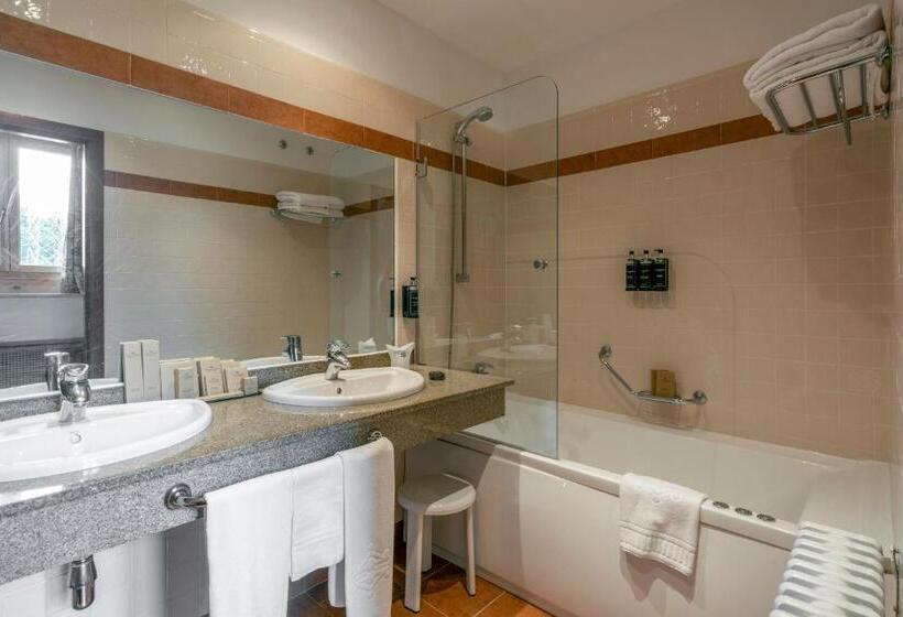 סוויטת ג'וניור, Parador De Bielsa