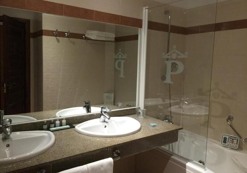 חדר סטנדרט, Parador De Bielsa