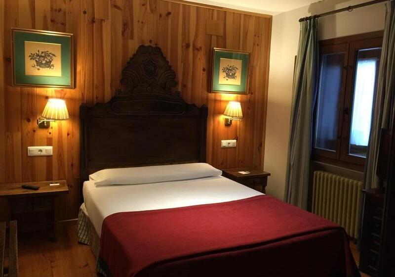 Номер Стандарт, Parador De Bielsa