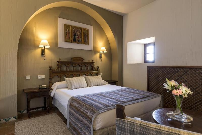 스탠다드 룸, Parador De Siguenza