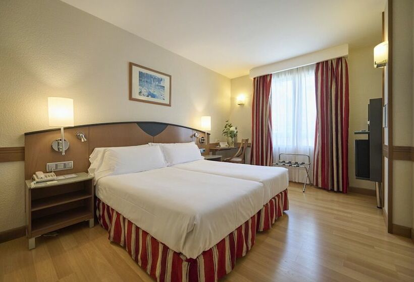 스탠다드 룸, Albret