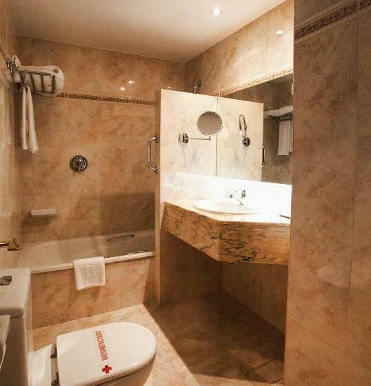 패밀리 룸, Albret