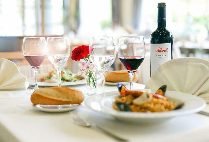 패밀리 룸, Albret