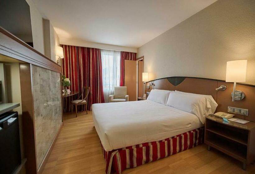 패밀리 룸, Albret