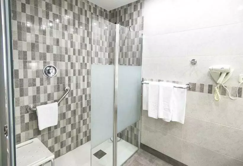اتاق استاندارد برای معلولان, Albret