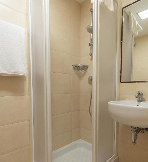 标准单人间, Alda Centro Pamplona