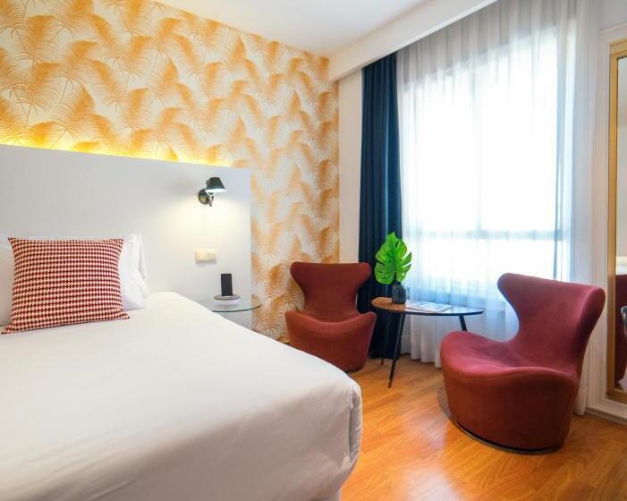 חדר דלוקס, Cetina Murcia