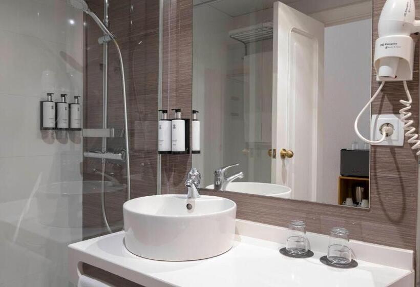 חדר סטנדרט, Cetina Murcia