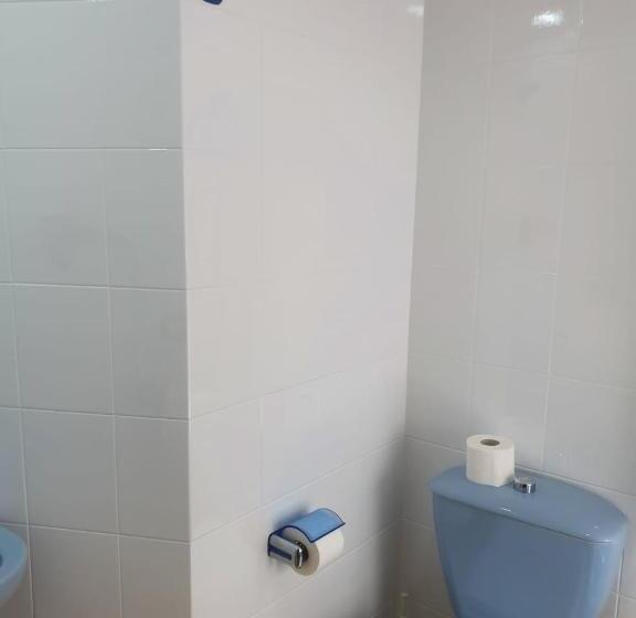 חדר סטנדרט לשלושה, City Express Comercio