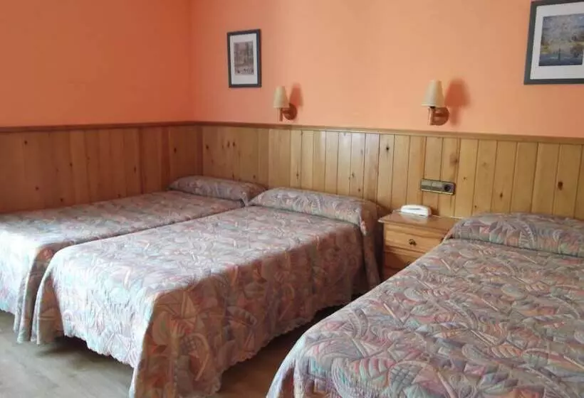 Standard Triple Room, Escalar