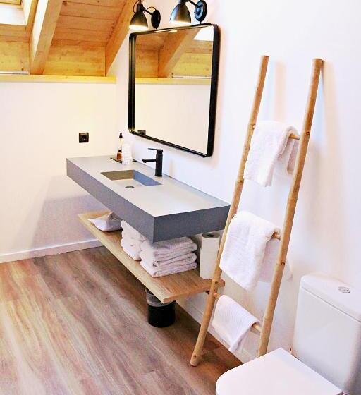 غرفة سوبيريور عائلية, Lo Paller