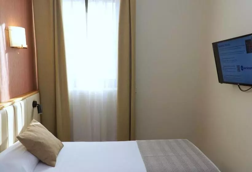 اتاق استاندارد یک نفره, Hospedium Hotel Los Condes