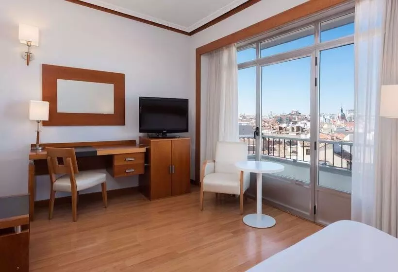 اتاق استاندارد با چشم‌انداز, Madrid Plaza De España, Affiliated By Meliá