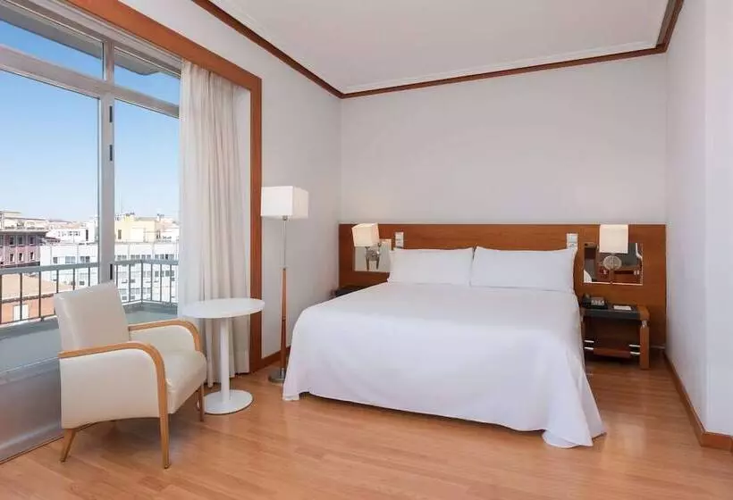 اتاق استاندارد با چشم‌انداز, Madrid Plaza De España, Affiliated By Meliá