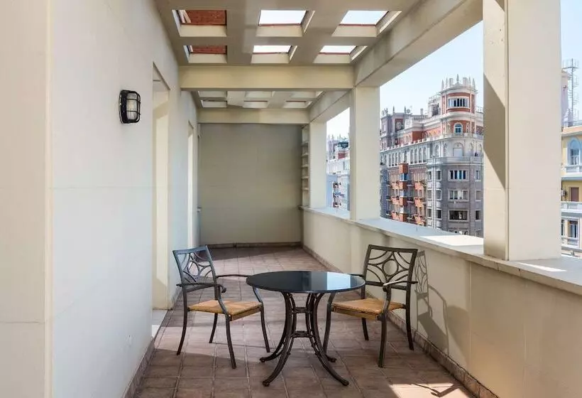 اتاق پرمیوم, Madrid Plaza De España, Affiliated By Meliá