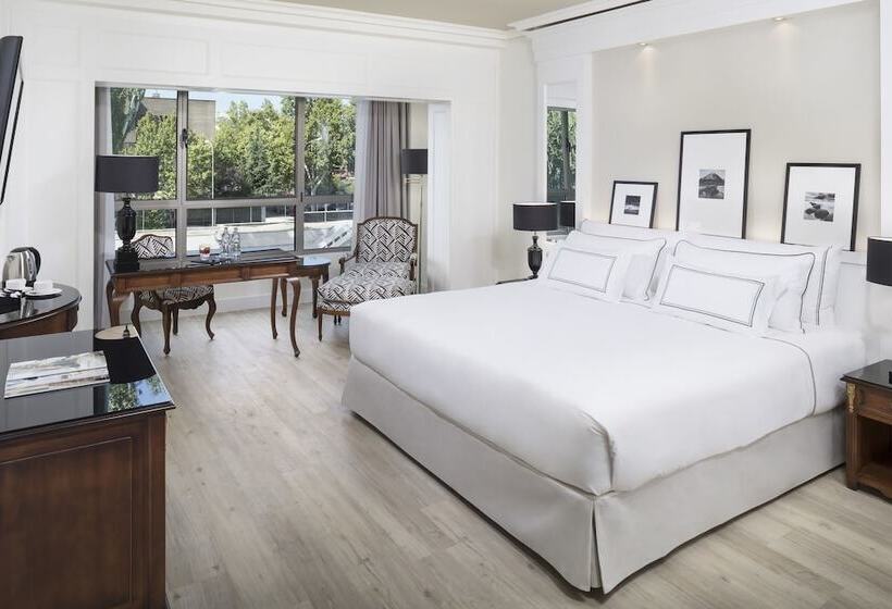 Premium Room Pool View, Melia Barajas