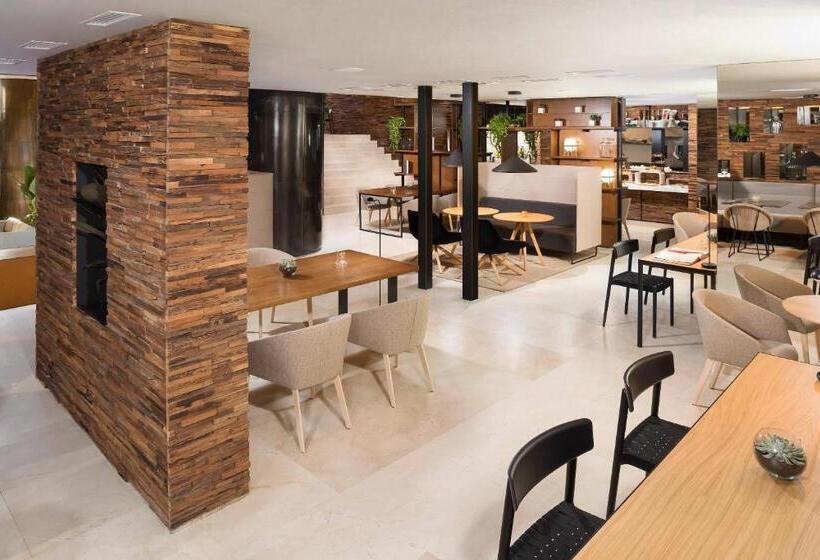 Premium Zimmer mit Aussicht, Melia Madrid Princesa