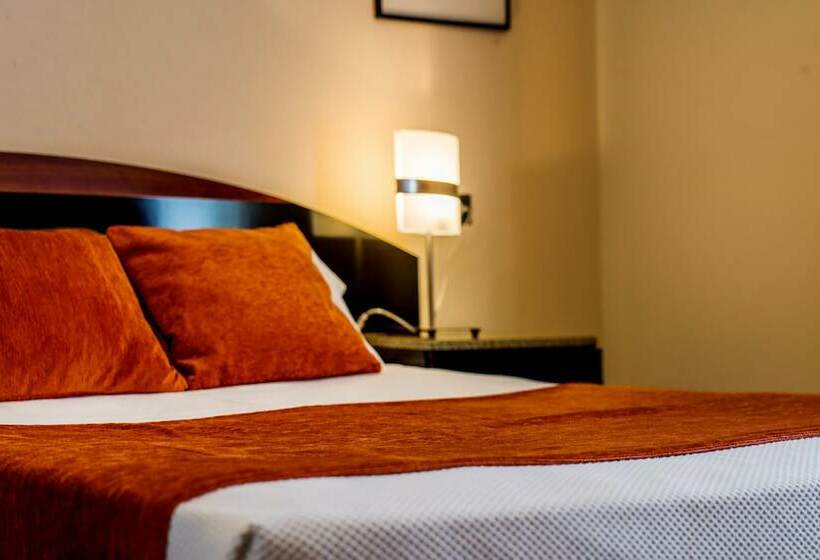 Номер Стандарт, O Val Do Naseiro