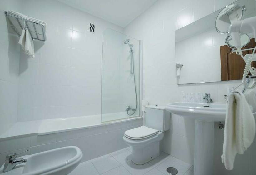 Номер Стандарт, O Val Do Naseiro