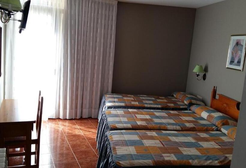 اتاق استاندارد سه نفره, Orla