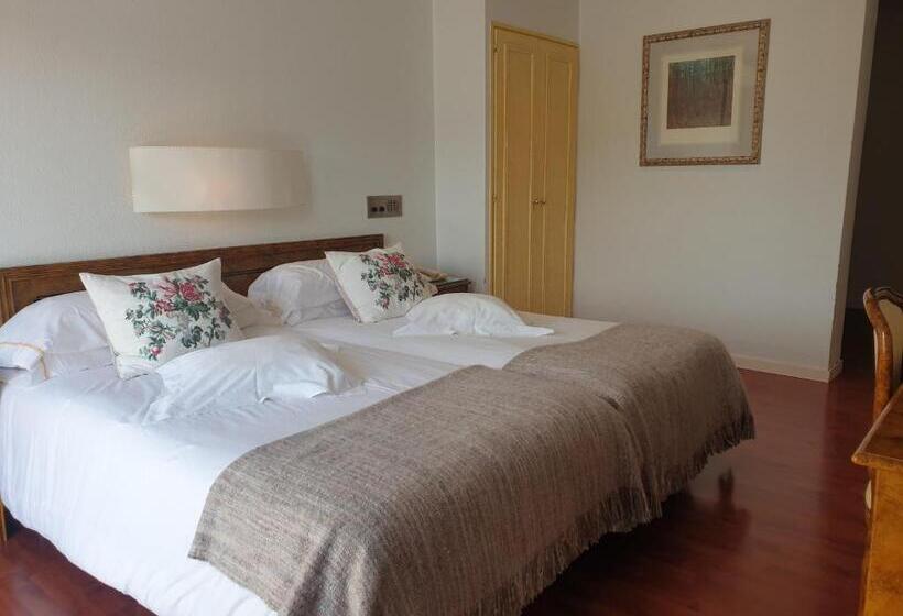 经济四人房间, Pintor Marsà