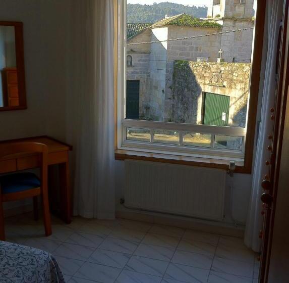 غرفة قياسية فردية, Pinzon