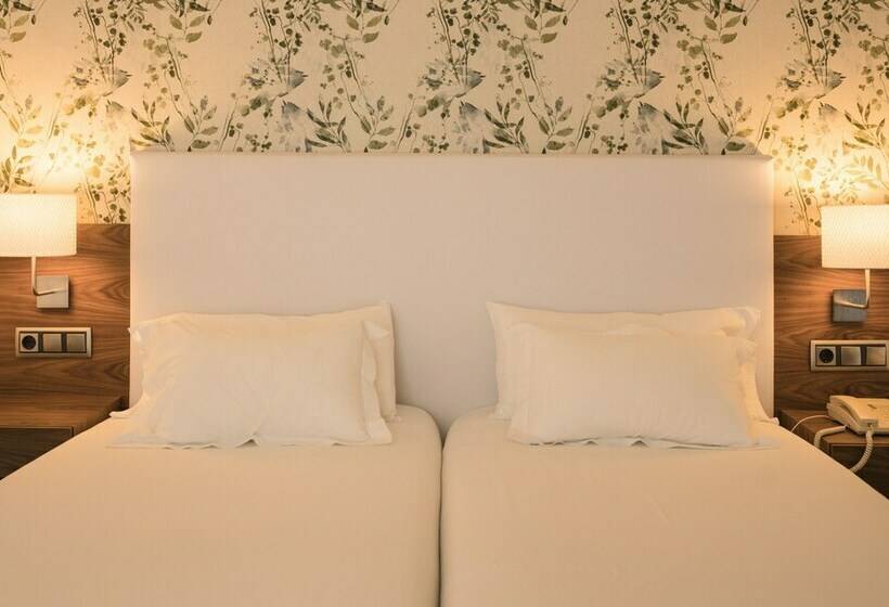 اتاق استاندارد, Piramide