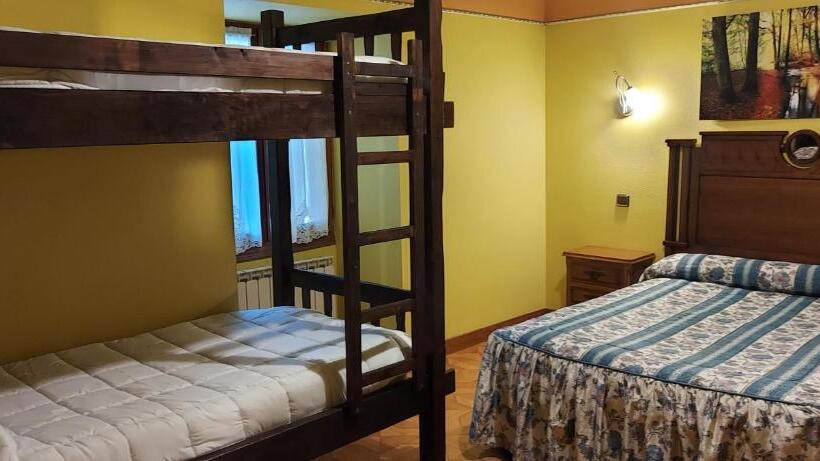 חדר משפחתי, Rural Bereau