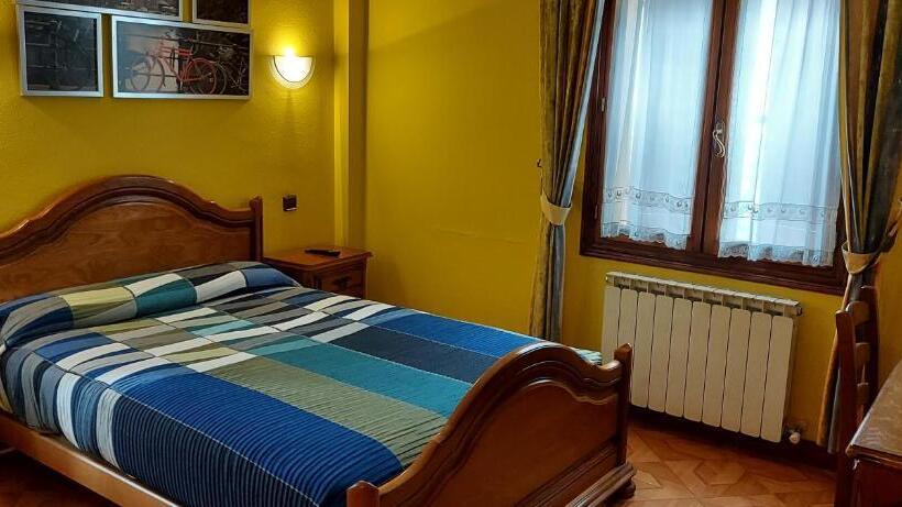 חדר סטנדרט, Rural Bereau