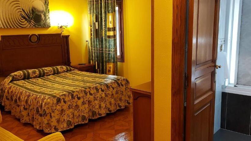 חדר סטנדרט, Rural Bereau