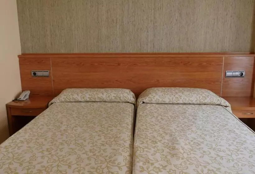 Habitación Estándar, Rusadir