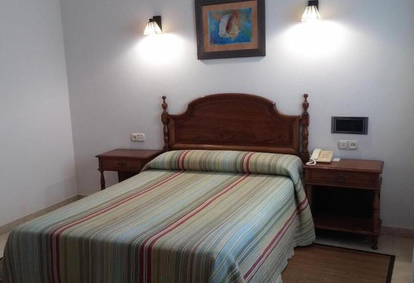 اتاق استاندارد یک نفره, Serantes