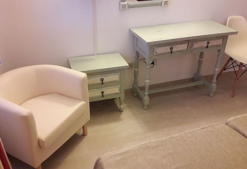 标准间, Torres Touriño