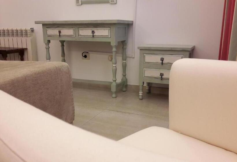 四人标准间, Torres Touriño