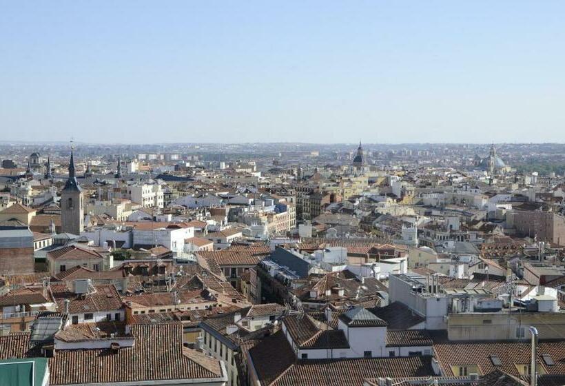 اتاق استاندارد با چشمانداز شهر, Vincci Capitol